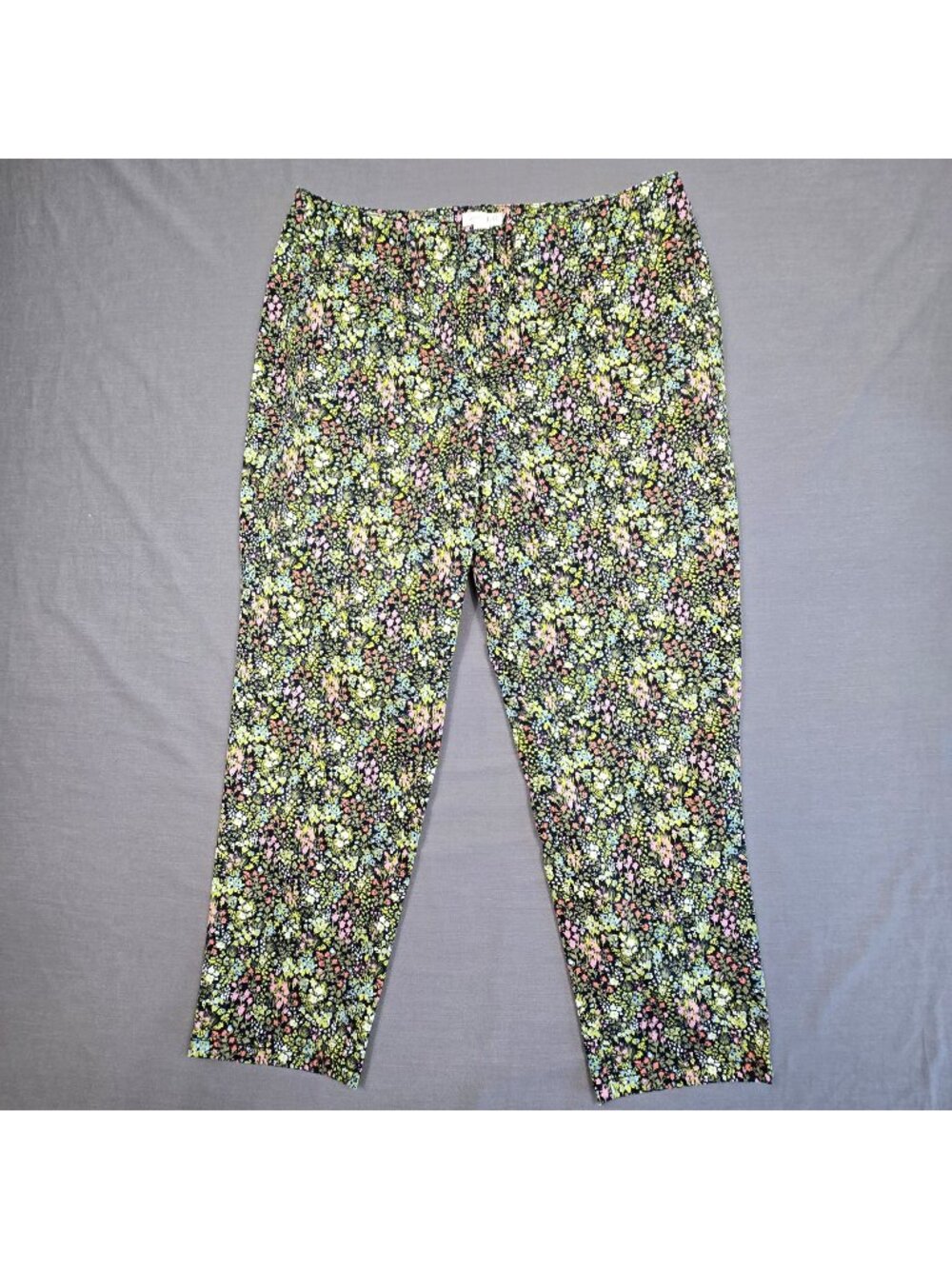 J Jill Petite Size 10 Womens Cropped Pants Multicolor Floral Pattern Live-In Chi